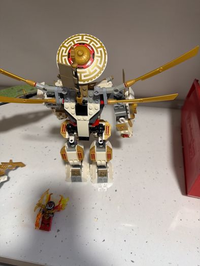 lego ninjago 3 minifigs a dragon and a mech