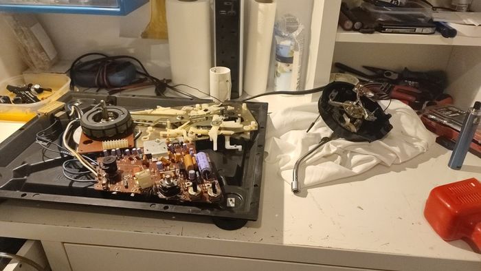 CLASSIC Technics SL-1900,FullAuto, Turntable.Direct Drive. Full service.