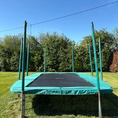 Trampoline