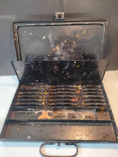 2 x Art Nouveau Japaned Metal Paint Boxes( Reeves of London)