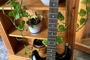 Gear 4 Music 3/4 sized, left-handed strat type guitar