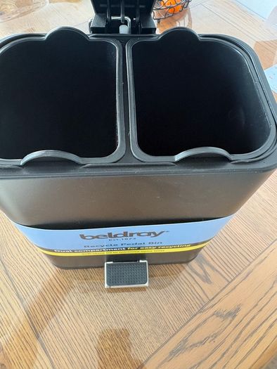 bathroom bin