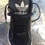Adidas shoes Like new barely worn size uk 7.5 Image 6