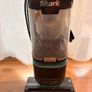 Shark upright vaccum cleaner Image 2