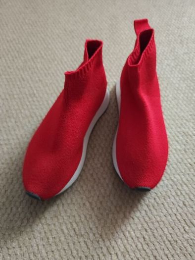 Zara fabric sneakers EUR 32