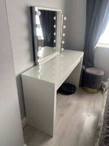 Malm dressing table and mirror