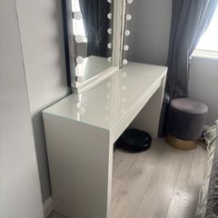 Malm dressing table and mirror