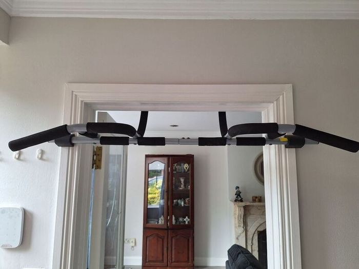 Pull-up bar