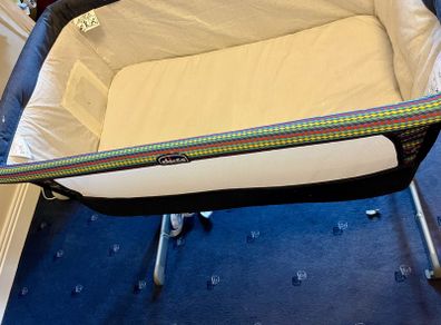 Chicco Next2Me Bedside Crib Cot