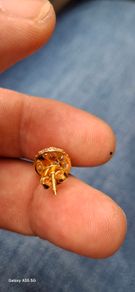 Women's 21K (marked 21K) gold earrings with zirconia stones, weighs 3grams