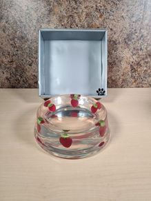 Designer Resin dog bowl with strawberries non slip pet dish bowl BRAND NEW