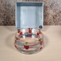 Designer Resin dog bowl with strawberries non slip pet dish bowl BRAND NEW