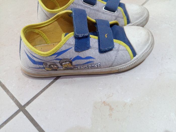 Boy's Shoes / Runners / Trainers, 33 EU /1.5 UK