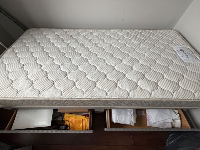 single bed and matress