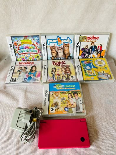 Pink Nintendo DSi