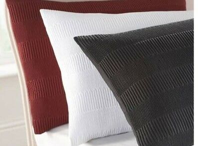 NWT Dorma Leon Pillowshams 50 x 75 cm