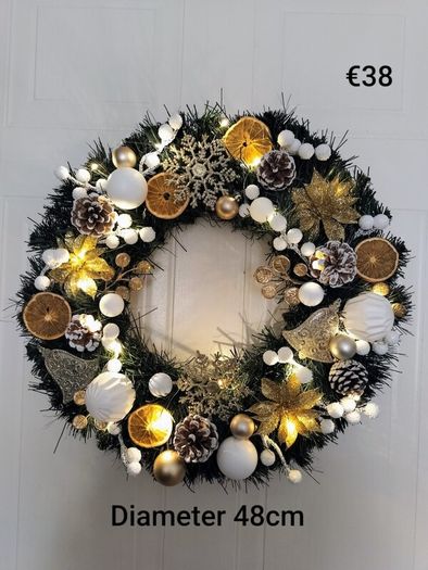 Christmas door wreath