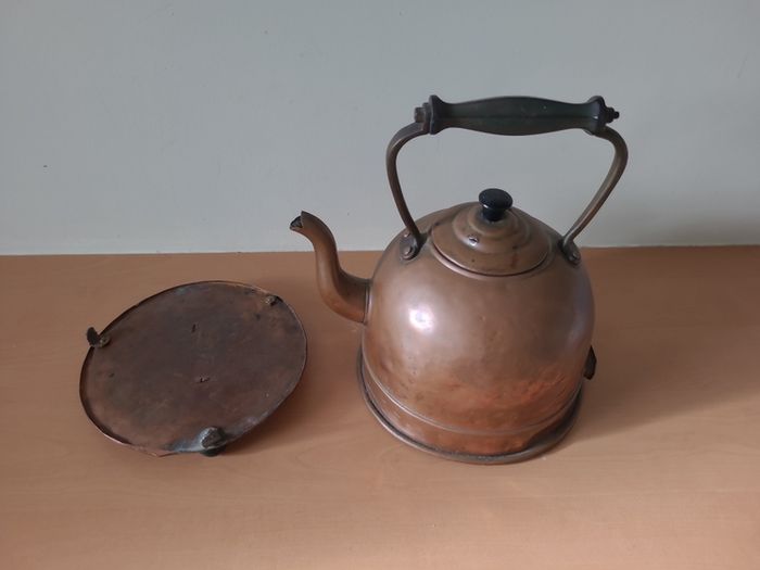 Vintage Copper kettle, with ESB logo