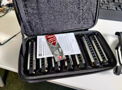 Hohner Blues Harmonica Set (x7) and Holder