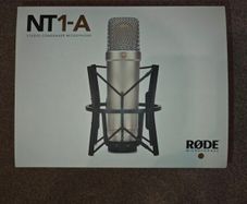 RODE NT1-A Studio Package + WS2 Foam Filter