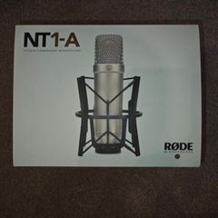 RODE NT1-A Studio Package + WS2 Foam Filter