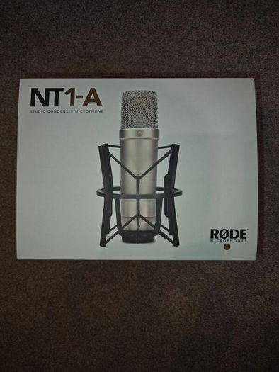 RODE NT1-A Studio Package + WS2 Foam Filter