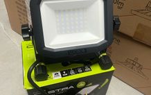 Plug in work light NEW JOB LOT
