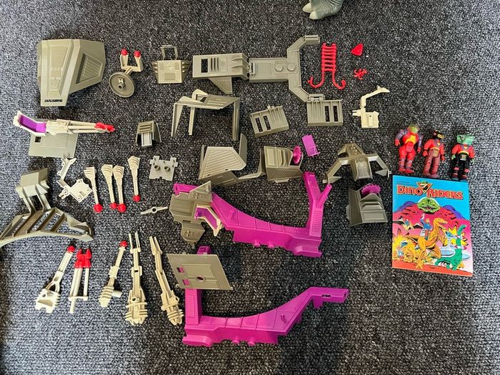 Dino Riders Tyrannosaurus Rex in box Working near complete