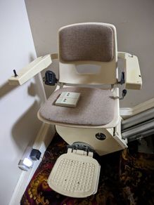 Acorn Superglide 120 stairlift (for parts or repair)
