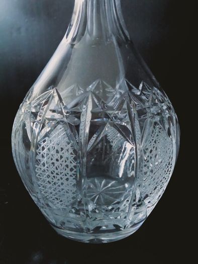High quality 24%lead crystal, similar to Waterford Decanter