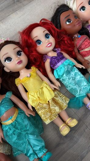 9 Disney Dolls