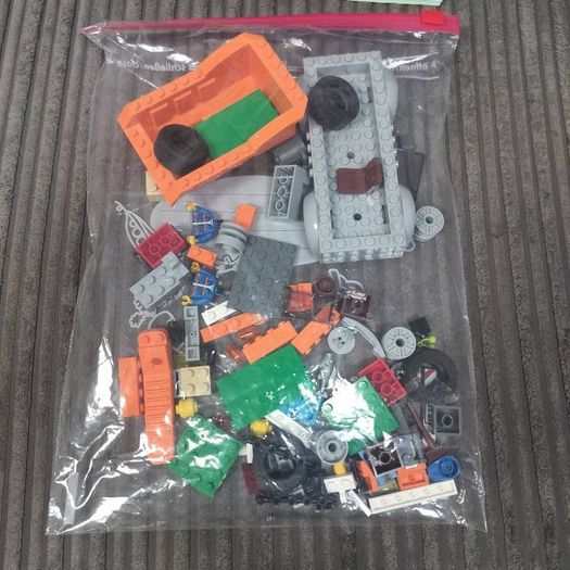 Lego Garbage Truck 60220