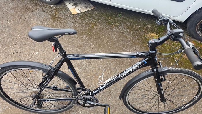 Jupiter Vermont Hybrid Trekking Bike   Fully Serviced   Excellent Condition