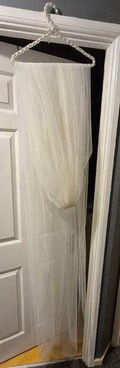 Cathedral length Ivory Veil