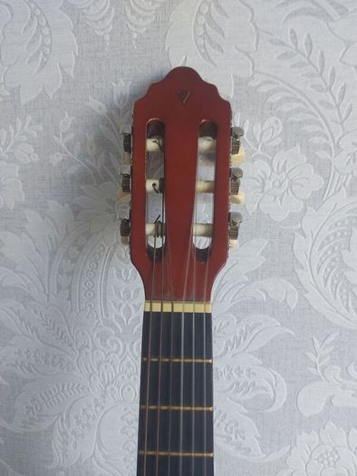 Valencia 1/2 size acoustic nylon string guitar