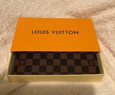 Louis Vuitton wallet   / new
