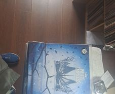 vinyl.white empress.