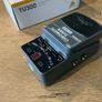 Behringer TU300 Chromatic Tuner pedal box Image 3