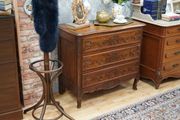 Antique French Oak Commode/Chest of Drawers