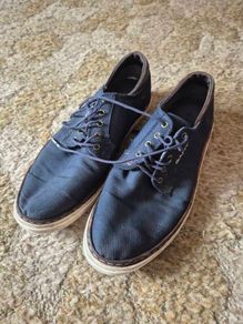 Mens casual shoes
