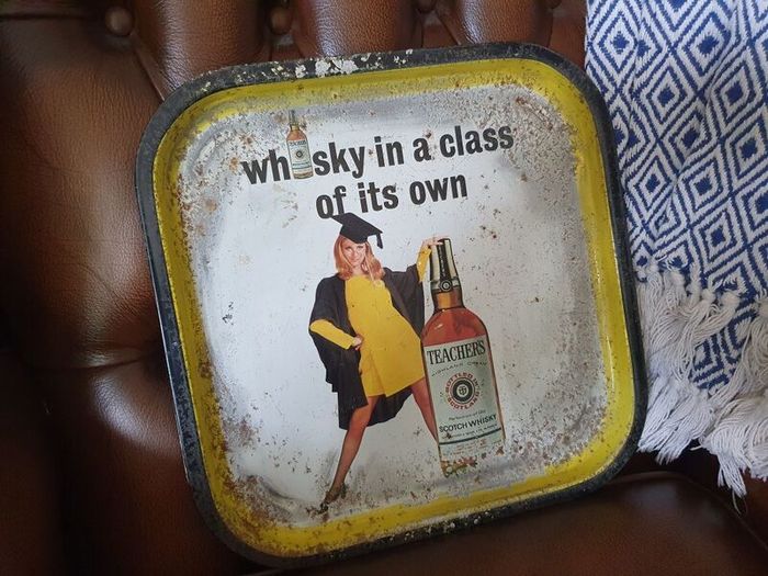Pub tray, King George Scotch Whisky