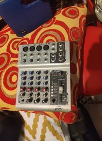 peavey compact mixer