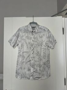 Ted Baker Damien Short Sleeve Shirt in White Floral Print - size 4 (medium)