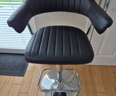 bar stools x 3