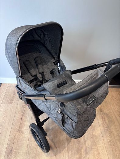 Venicci Tinum Travel System