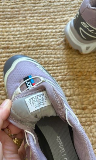 Salomon XT-6 Lilac Sneakers - EU 39 1/3