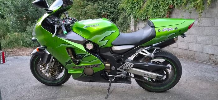 Kawasaki zx12r may swap gsxr 1100