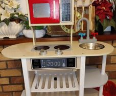 Kids Wooden Play Kitchen