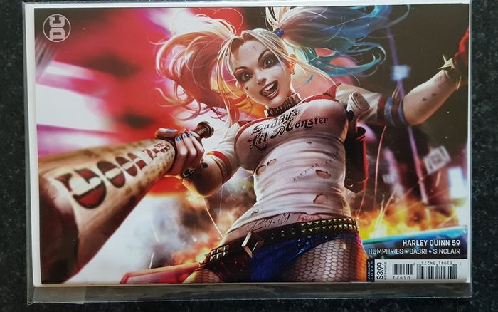 WonderWoman,Harley Quinn,Catwoman,Batgirl,Ghost-spider set comic