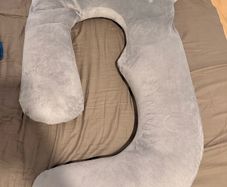 pregnancy pillow